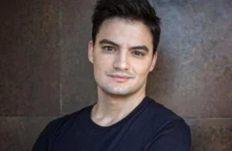 Felipe Neto anuncia criação de nova rede social associada à sua candidatura a presidência