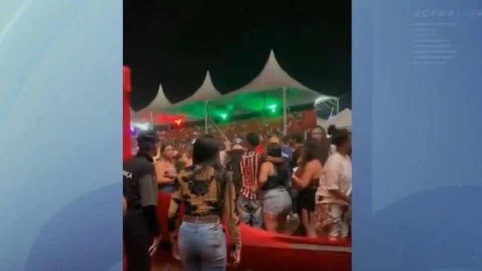 Homem morre durante tiroteio com PM em show de Lauana Prado