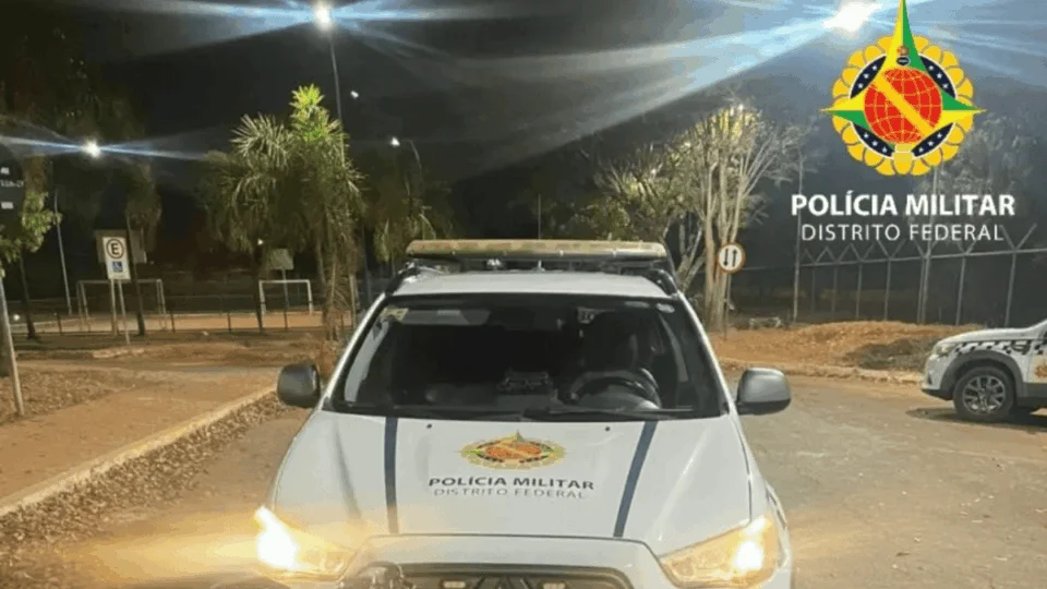 Homem é detido suspeito por expor partes íntimas e se masturbar no DF