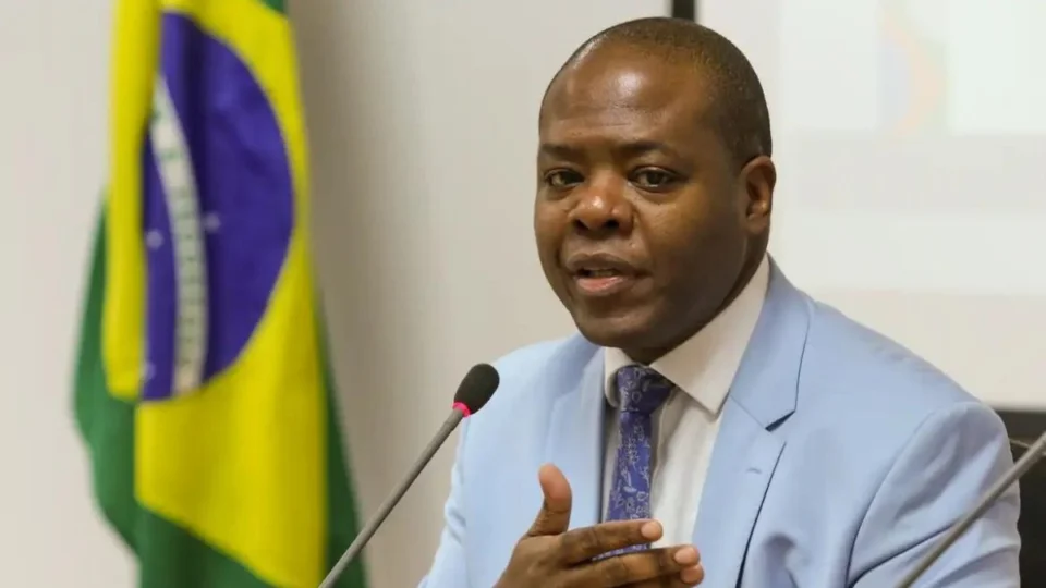 Denúncias contra Silvio Almeida são ‘graves’, diz ministério das Mulheres