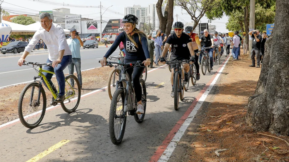 GDF lança meta de mil quilômetros de ciclovias para 2026; entenda