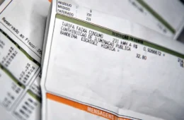 Luz mais cara em Manaus: bandeira tarifária amarela começa a valer a partir de maio