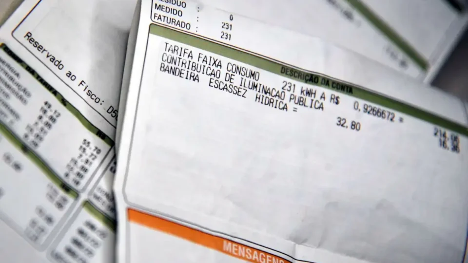 Luz mais cara em Manaus: bandeira tarifária amarela começa a valer a partir de maio