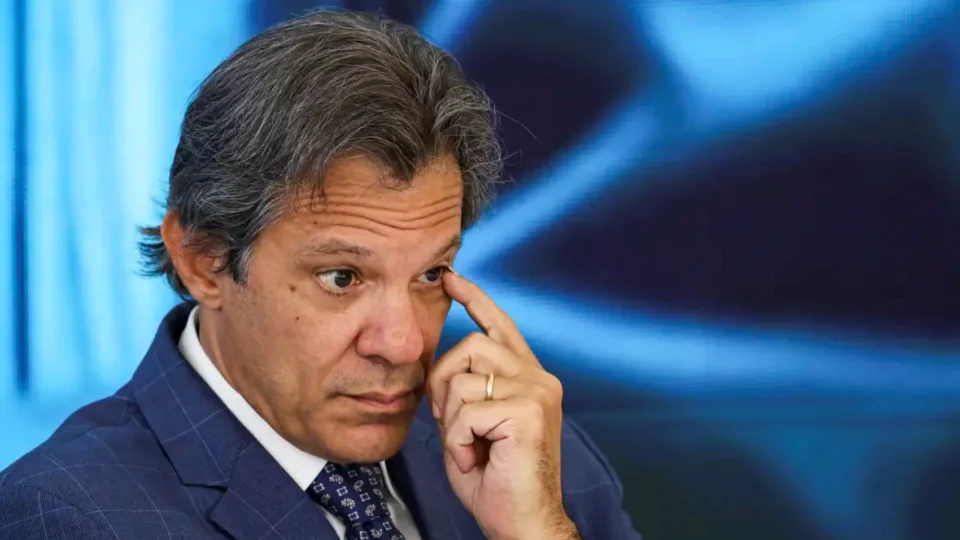 Haddad afirma que 2 mil sites de bets vão ficar fora do ar em breve