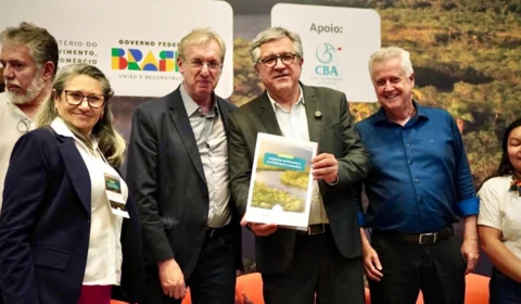 Em Manaus, Padilha reforça preocupação com seca e valoriza potencial da bioeconomia