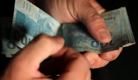 Dinheiro esquecido: brasileiros não sacaram R$ 8,69 bilhões, diz Banco Central