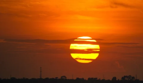 Volta do horário de verão? Entenda como prática pode aliviar impactos da seca