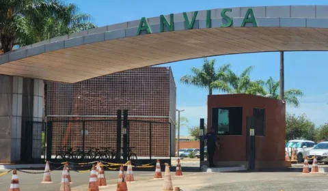 Anvisa atualiza normas de vigilância de doenças em portos e aeroportos