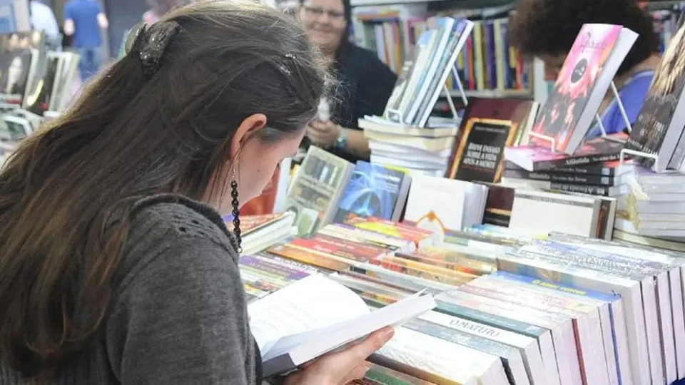 Enem 2024: veja temas que você deve ficar de olho para a redação