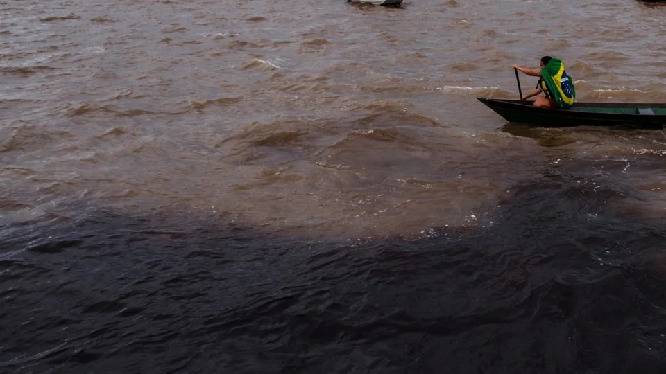 Níveis dos rios Negro e Solimões sobem por duas semanas seguidas; confira