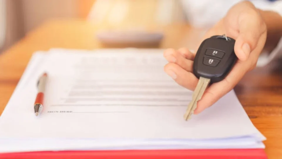 Carro por assinatura: saiba como funciona e quando vale a pena