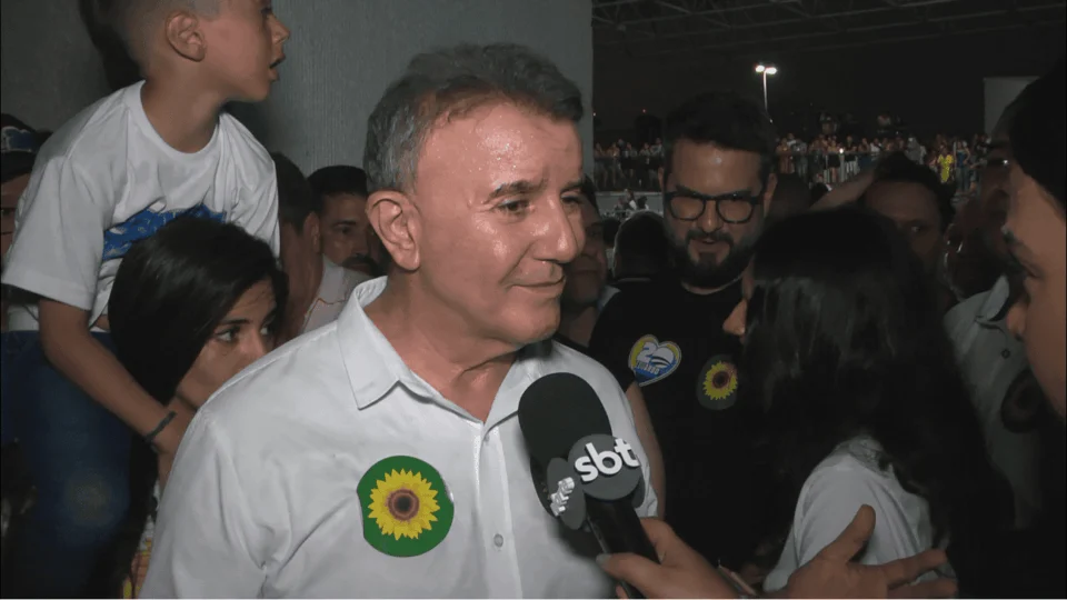 Eduardo Siqueira comemora vitória no 2º turno e declara “de volta ao começo”