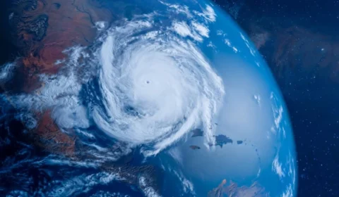 Furacão Milton: o que é e quais as diferenças entre ele, tornado e ciclone