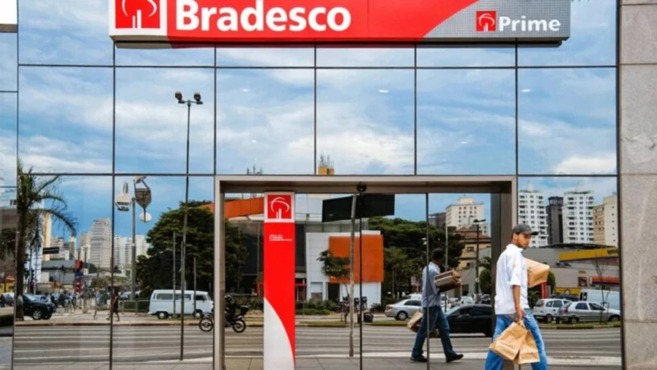 JBS planeja comprar banco Bradesco e recebe ‘sinal verde’ de herdeiras