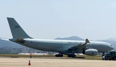 FAB envia quinto voo para resgatar brasileiros no Líbano