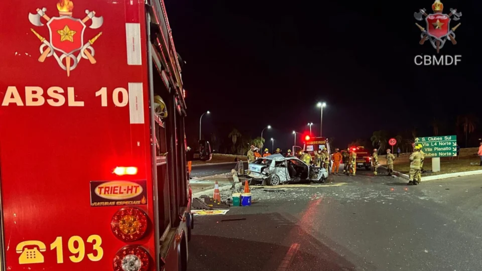 Polícia investiga se motorista de audi disputava racha no momento do acidente