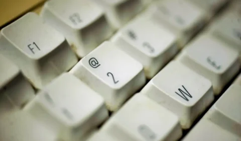 TSE: enquetes eleitorais sem autorização são proibidas