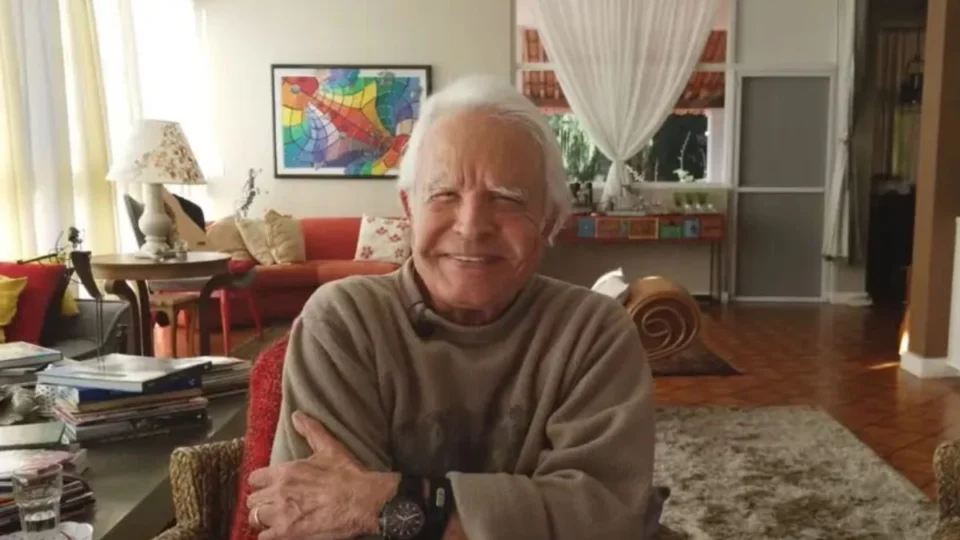 Cid Moreira: Hospital divulga causa da morte