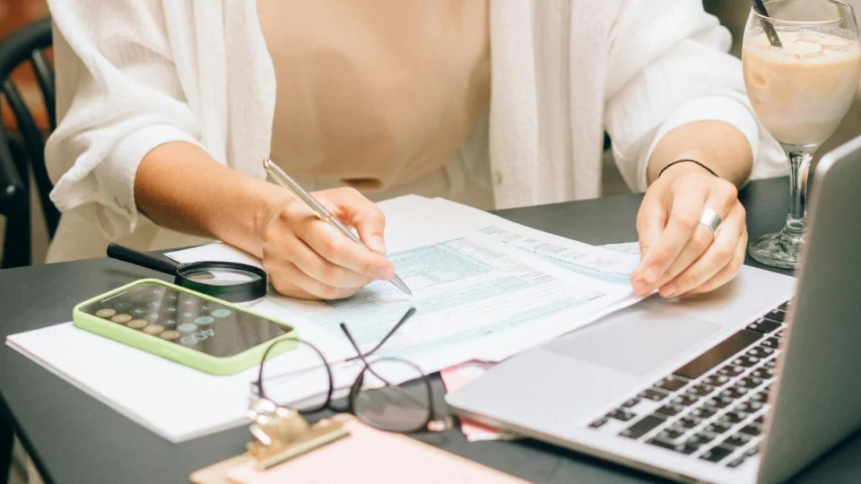 Microempresas e MEIs tem até esta quinta (31) para quitar dívidas; saiba como