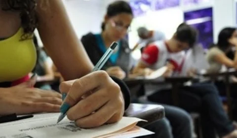 Enem 2024: Inep lança cartilha com orientações para a redação