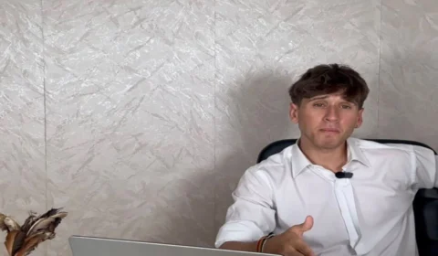 VÍDEO: Inglês viraliza no TikTok ao falar português com sotaque baiano