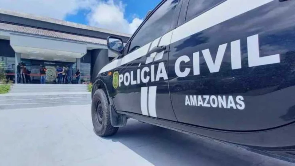 Homem é morto com facada no peito após discussão de casal em Manaus