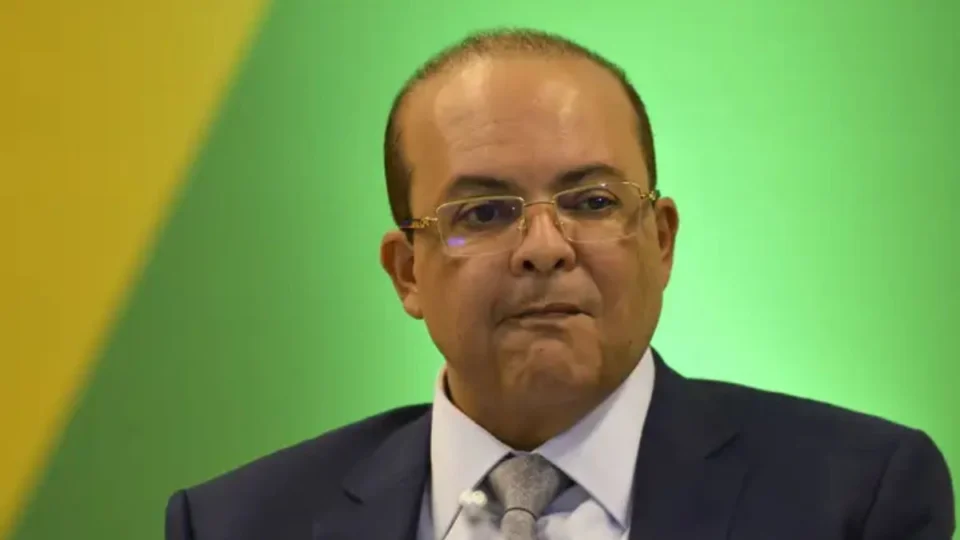 Ibaneis Rocha aponta riscos da reforma tributária em evento