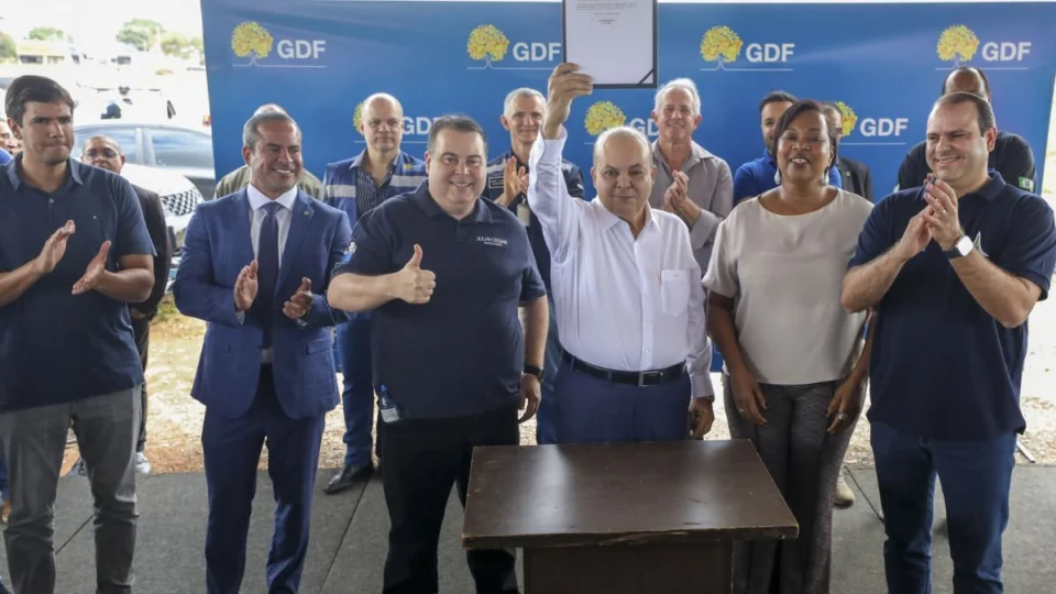 GDF assina ordem para início das obras de novo Centro Olímpico