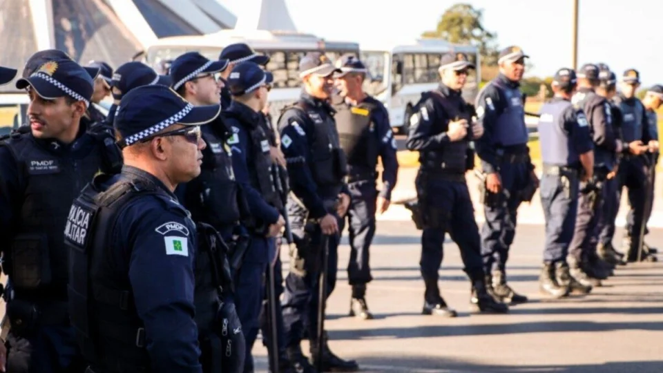 Segurança pública: Ibaneis Rocha nomeia 1063 policiais civis e penais nesta terça (5)