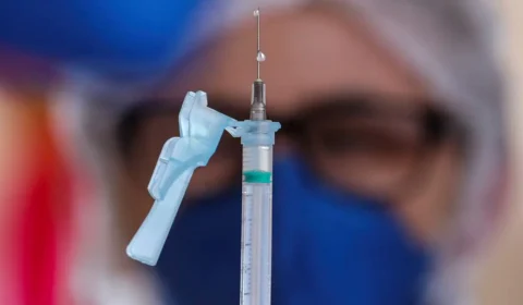 STF derruba lei que impede vacinação obrigatória de Covid-19