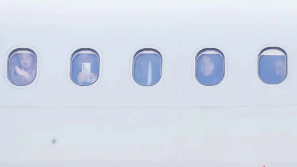 Segundo voo com repatriados do Líbano chega ao Brasil