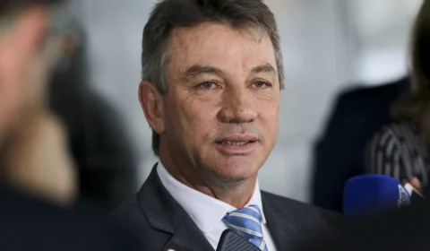 TSE começa a julgar recurso contra cassação do governador de Roraima