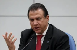 Ministros comemoram queda histórica de desemprego no país