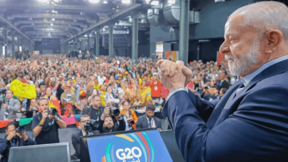 ‘Em 2026, não teremos brasileiro passando fome’, promete Lula em evento do G20 Social