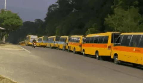 Motoristas de ‘Amarelinhos’ decretam greve geral em Manaus; veja vídeo