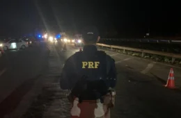 Capotamento na BR-401 próximo ao Igarapé Azul deixa mulher ferida