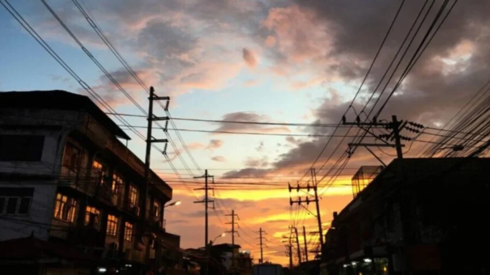 Quatro bairros em Manaus deve ficar sem energia hoje (12/11); confira