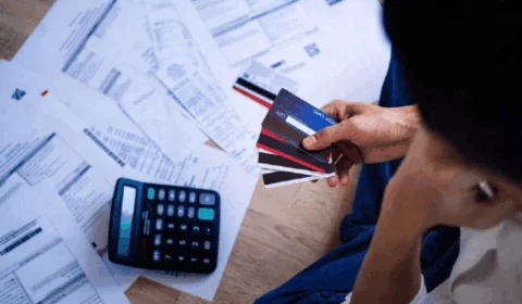 Saiba como renegociar suas dividas com desconto de até 99%