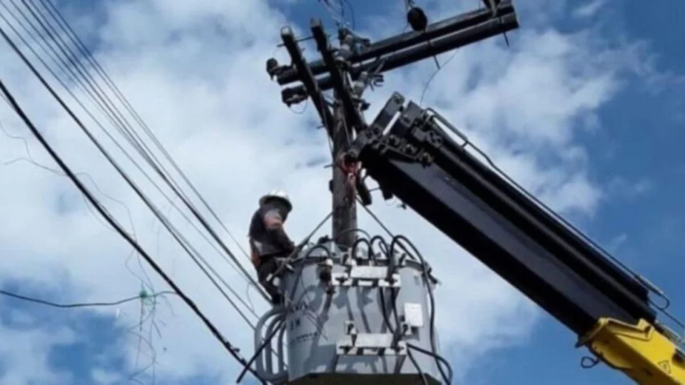 Sete bairros em Manaus devem ficar sem energia hoje (14/11); confira