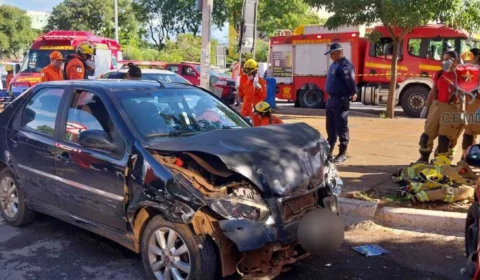 Motorista do DF bate em cinco carros enquanto sofre parada cardíaca