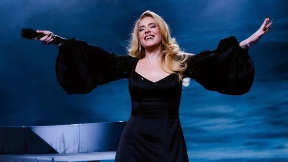 Como Adele emagreceu tão rápido? Entenda a dieta polêmica que a cantora adotou