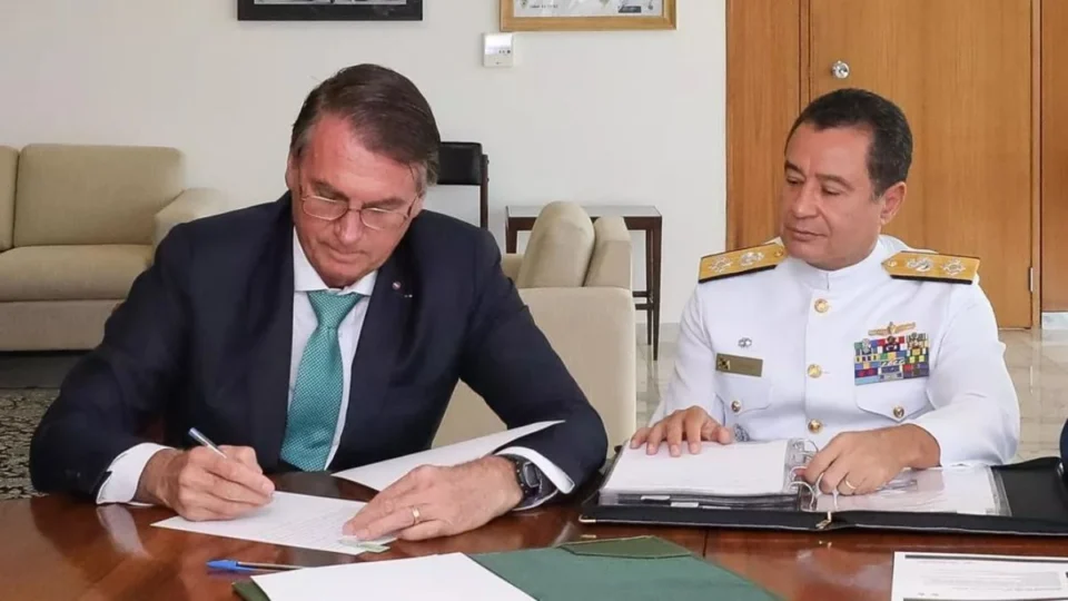 Marinha tinha tanques prontos para o golpe, revela PF; veja prints