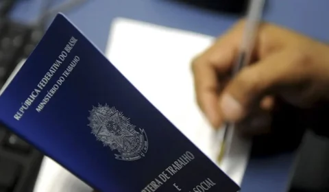 Quem são os deputados do Norte que apoiam o fim da escala 6×1?