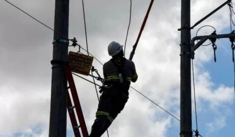 Homem morre por descarga elétrica ao realizar manuntenção em cabos de energia em RO