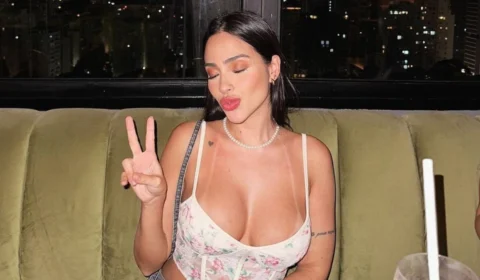 Mulher de MC Ryan fala sobre foto seminua e relação com o ‘Rei do Instagram’; confira