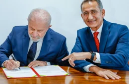 Pescadores de 48 municípios do Amazonas  recebem auxílio emergencial do governo