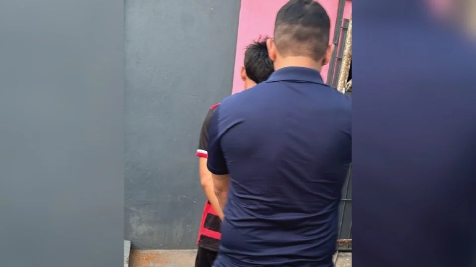 Homem é preso por ameaçar e divulgar cenas de sexo com adolescente no AM