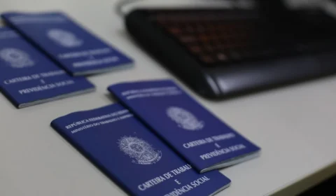 Vagas de emprego no DF: 359 cargos com salário de até R$ 2,5 mil estão abertos