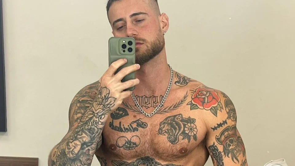 Fotos vazadas de Yuri Bonotto circulam na web