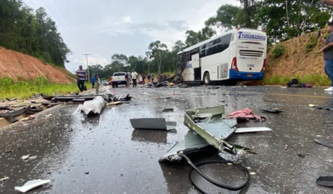 Acidente na AM-010: entidades e time de futebol manifestam pesar por vítimas